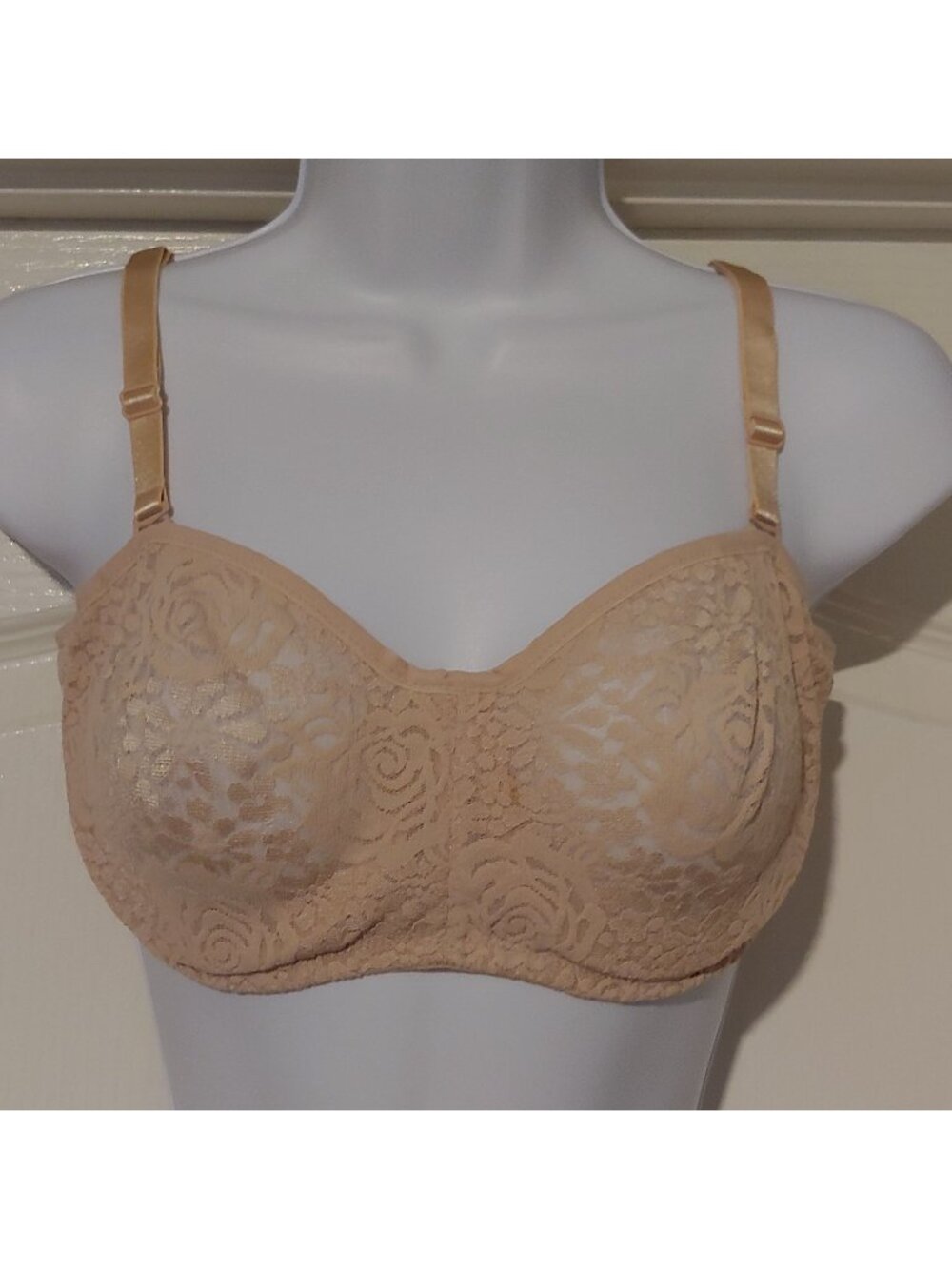 Wacoal Halo Lace Removable Straps Underwire Bra 854205 Tan 36D